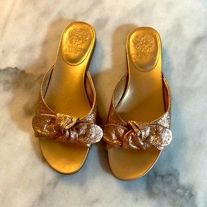 VINCE CAMUTO SANDLES